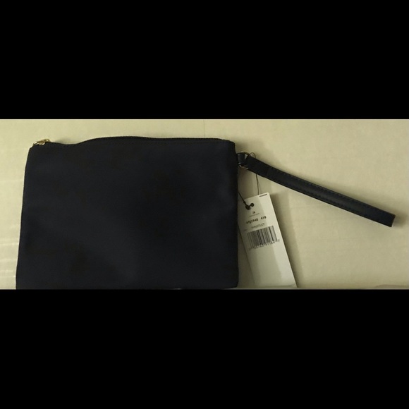 New Tommy Hilfiger Navy Wristlet made in Cambodia - Picture 6 of 16